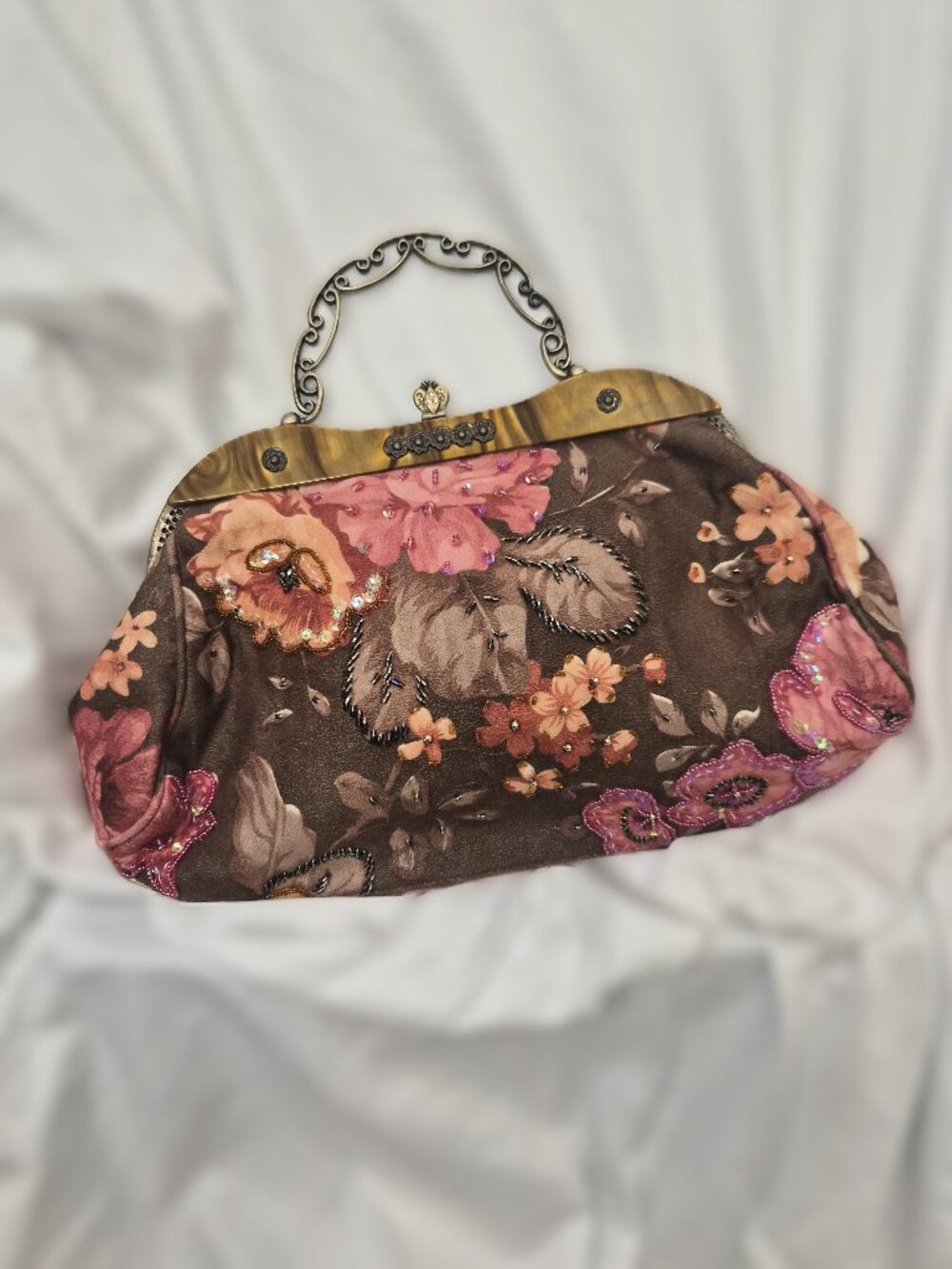 Fashion Express | Floral Handbag | Vintage‑Inspired Style